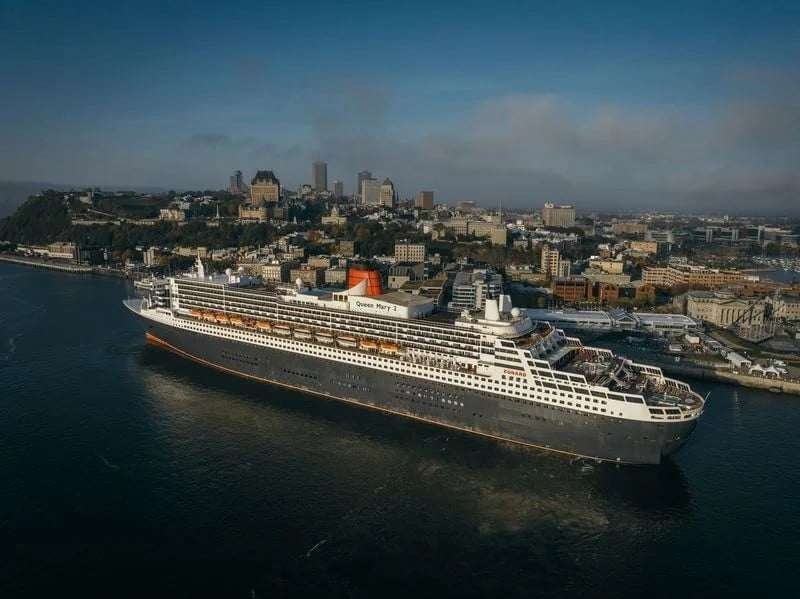  Queen Mary 2 отплава за годишното си околосветско пътешествие 